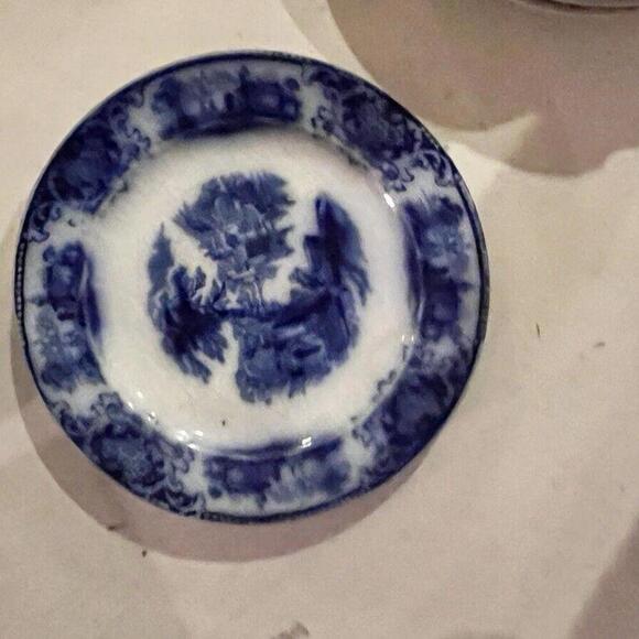 c1890's‎ W. H. GRINDLEY flow blue SHANGHAI Nice Condition. Wall Plate Attach  8” - Picture 7 of 9